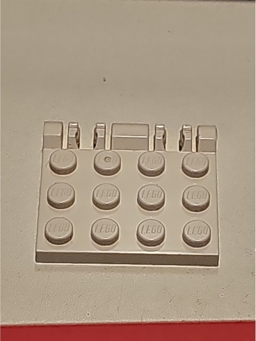 LEGO Parts: 3x4 Ratcheted Hatch Plate, Part #44570, White